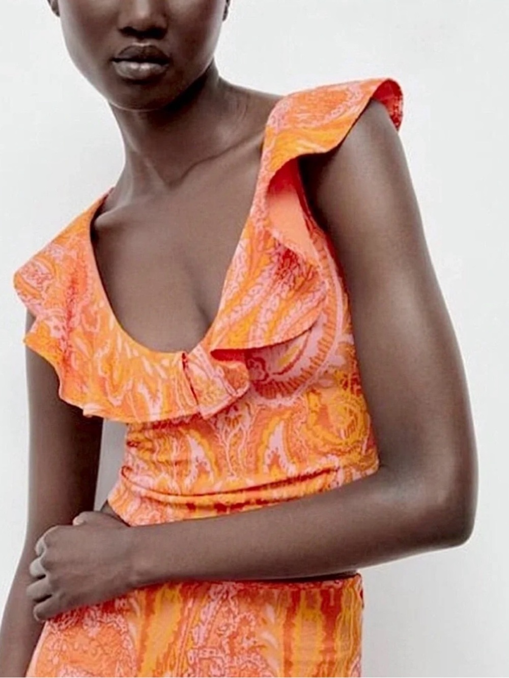 Zara Jacquard Women’s Orange Paisley Ruffle Crop Top large